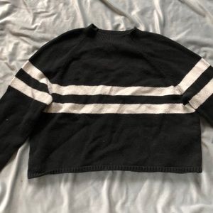 cropped hollister sweater